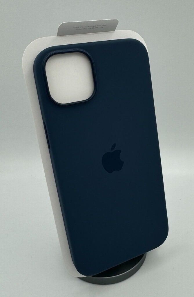 Apple Silicone Case with MagSafe for iPhone 14 Plus - Storm Blue My Outlet Store
